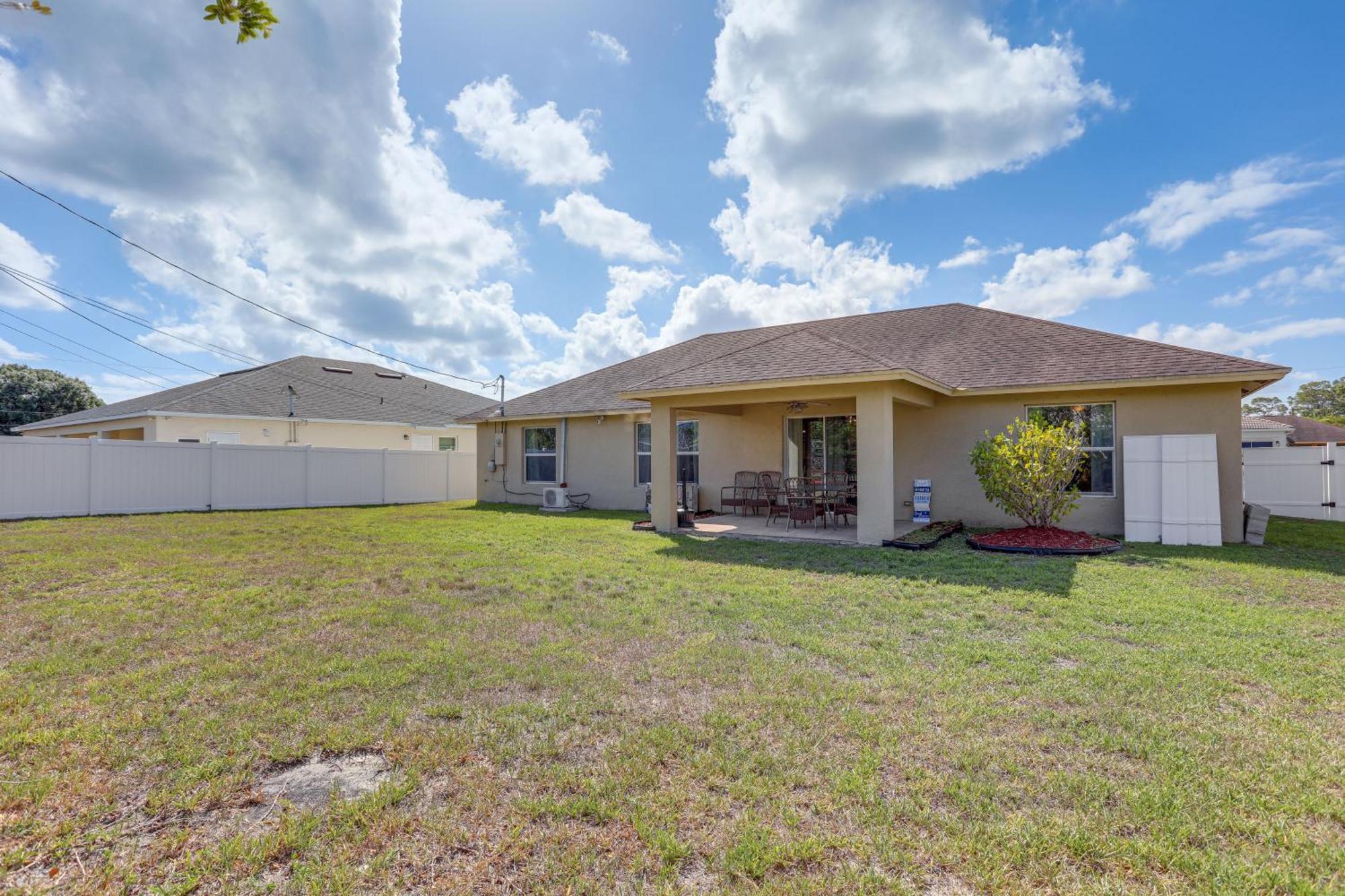 Port St Lucie Home With Above-Ground Pool And Grill Carlton エクステリア 写真